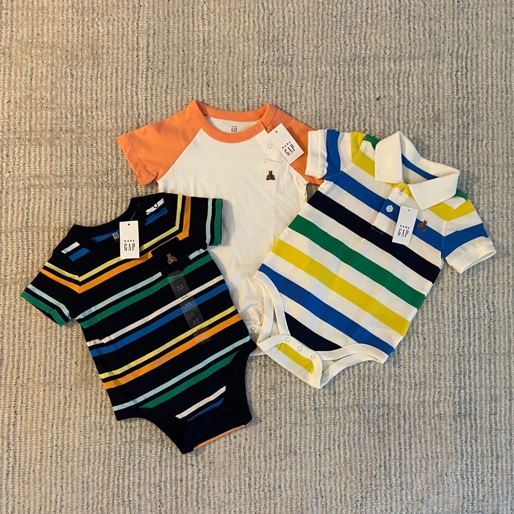 NWT Set of Three Gap 6-12month Boys Onesies